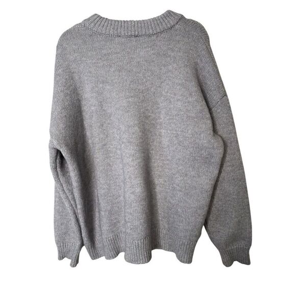 Hello Kitty Forever 21 x Sanrio Angel Gray Sweater Size Medium (Runs Large) - Picture 2 of 5